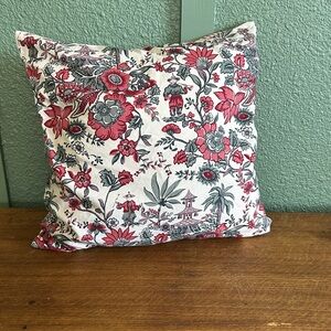 Pottery barn pillow cover
